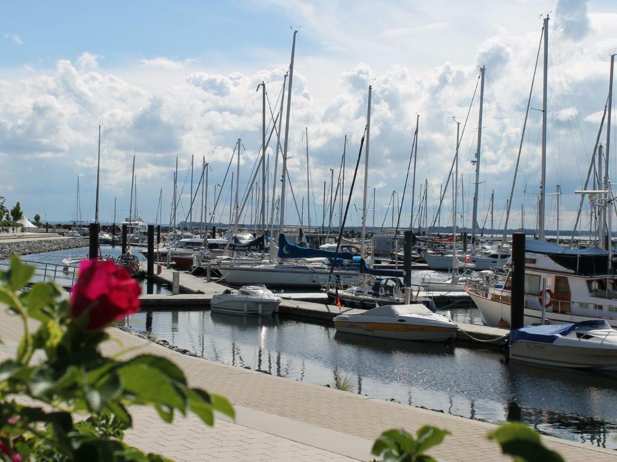 Bright In The Baltic Seaside * Больтенхаген